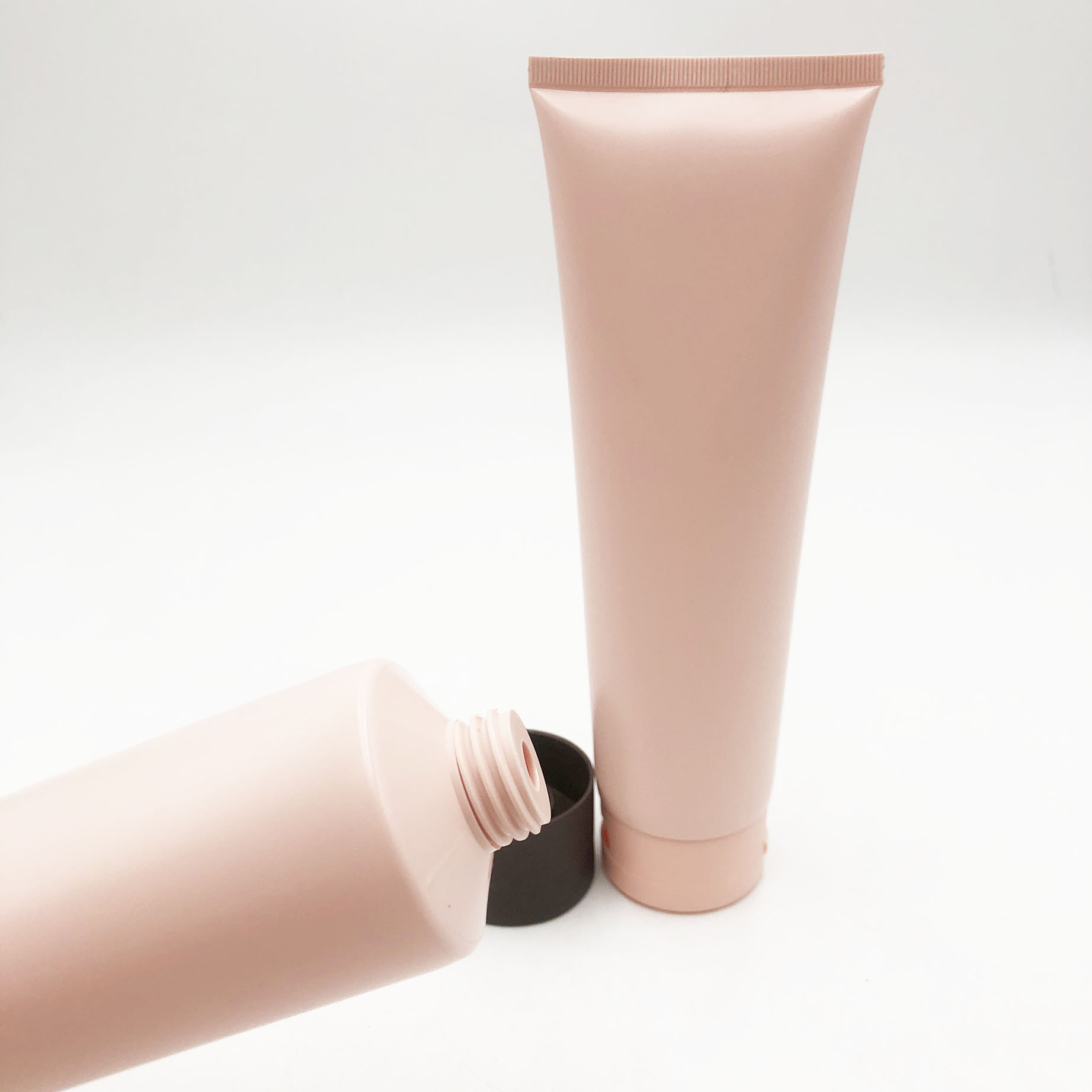 Large Capacity Packaging Tube