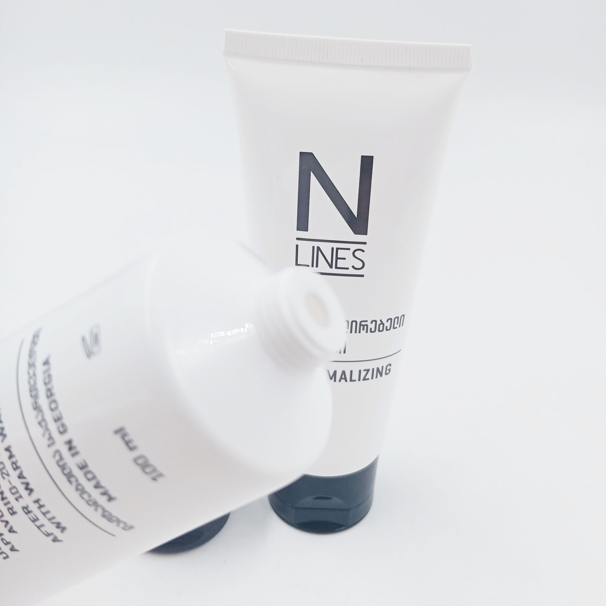 Facial Wash Packaging Tubes