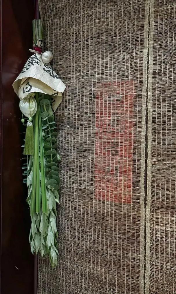 The Millennial Echo Behind Dragon Boat Racing: Decoding the Cultural Significance of the Dragon Boat Festival